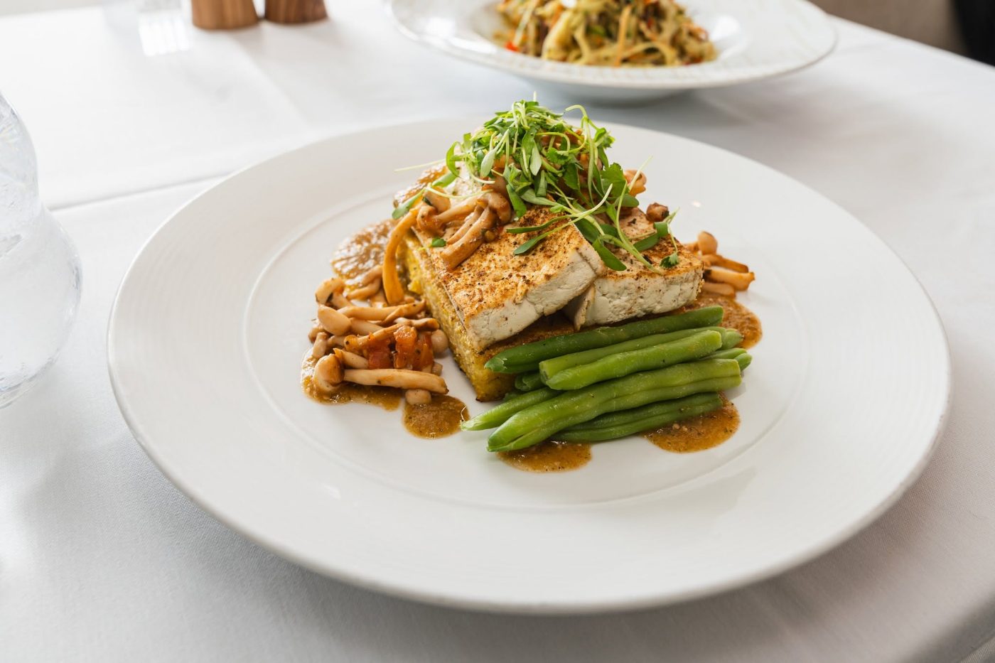 Tofu with green beans, plated Tofu with green beans, plated